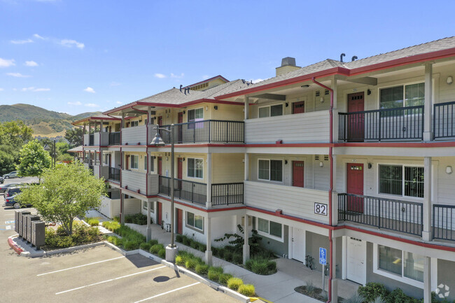 Welcome to Avenue Heights Apts. off Avenue of Flags and 2nd Street in Buellton, CA - Avenue Heights Apartments Building 1