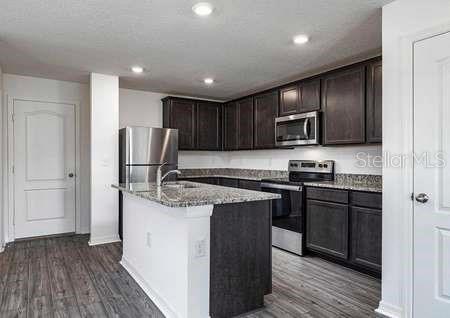 Building Photo - 7208 Reunion Ct