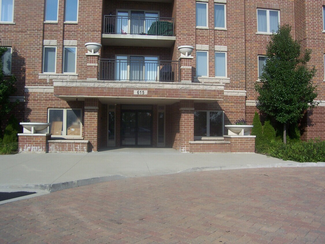 Primary Photo - 615 Perrie Dr