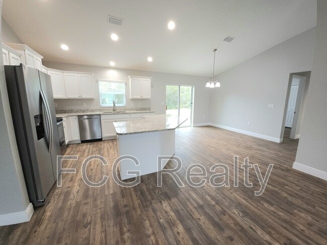 Building Photo - 2797 SW 161st Loop