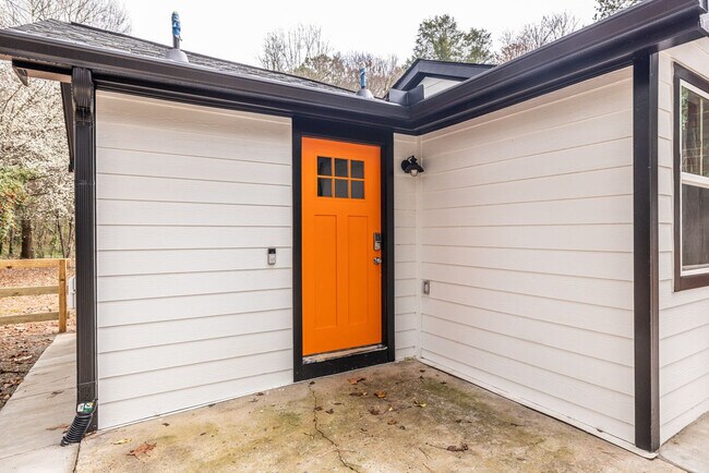 Building Photo - 4350 Welcome All Rd