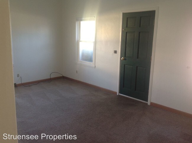 Building Photo - 3 br, 1 bath House - 2349 COMET STREET