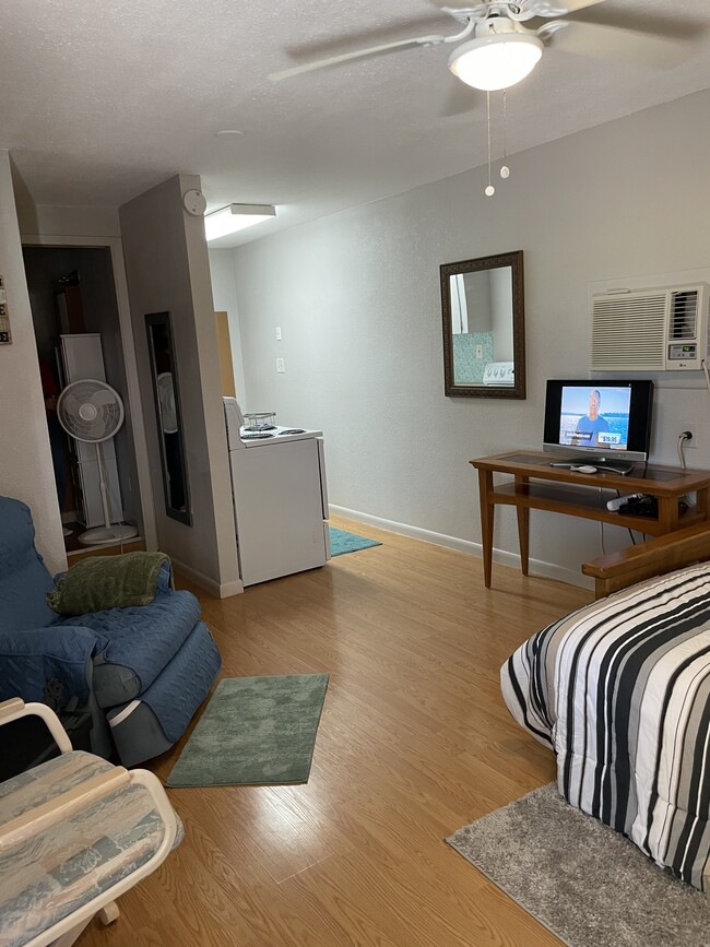 Open area - 3711 Malek Ln