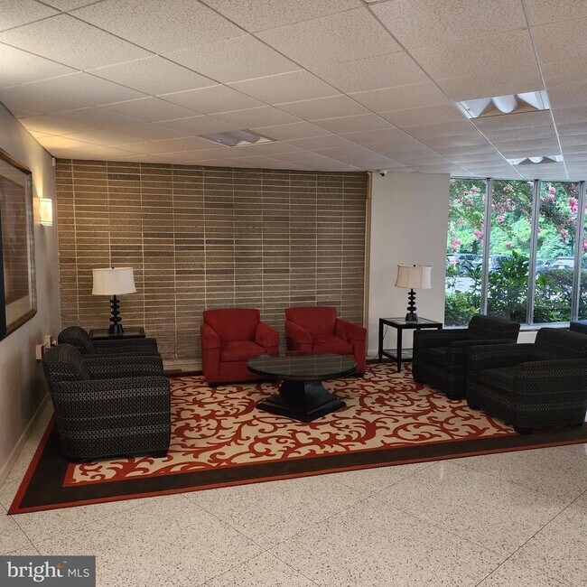 Foto del edificio - 7505 Democracy Blvd