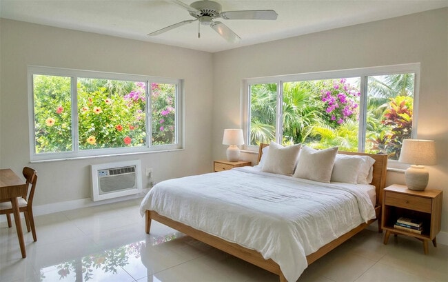 Building Photo - 9271 W Bay Harbor Dr