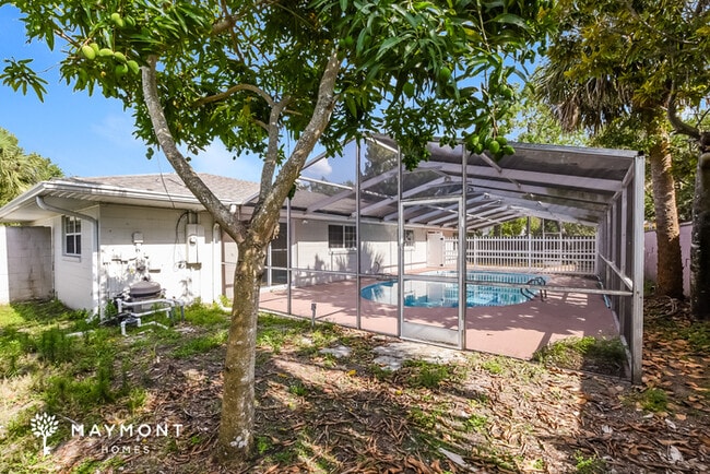 Foto del edificio - 5536 Kingswood Dr