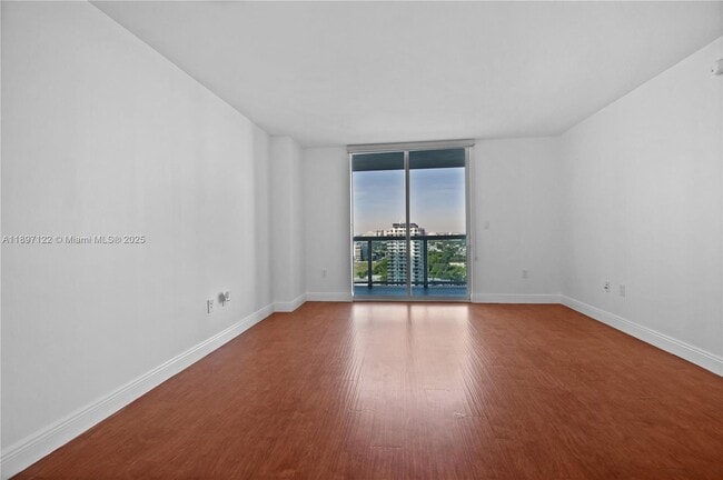 Foto del edificio - 1800 N Bayshore Dr