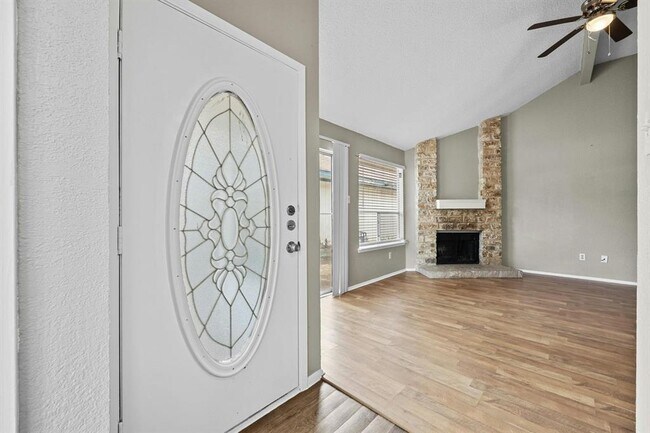 Building Photo - 16820 Whitebrush Loop