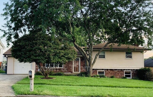 Building Photo - 506 Stonehaven Dr