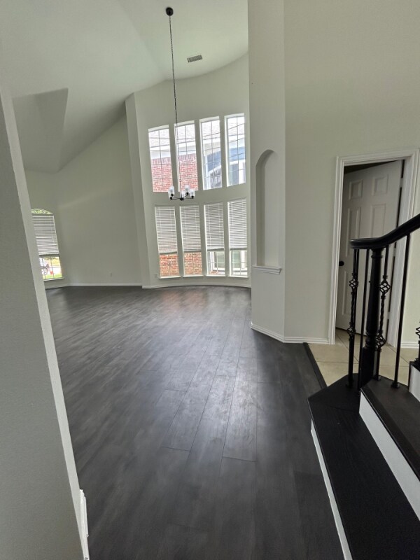 Building Photo - 412 Cypress Hill Dr