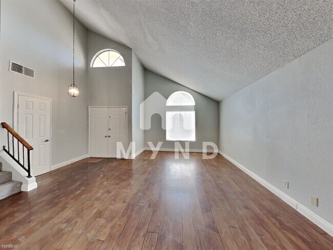 Building Photo - 4 br, 2.5 bath House - 342 Jorge Way