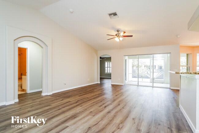 Foto del edificio - 4028 NE 10th Pl