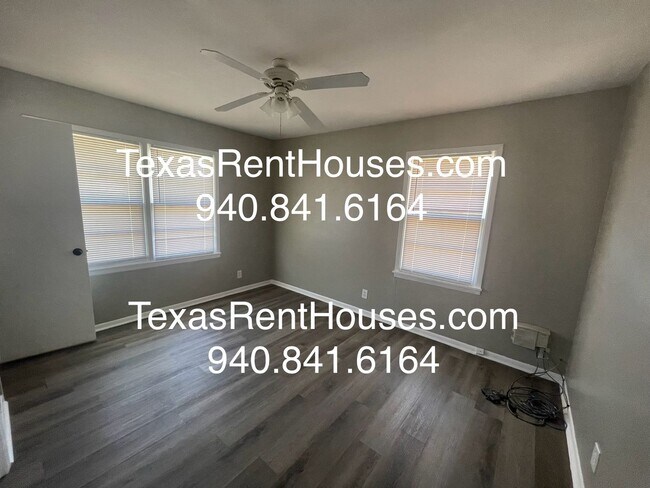 Foto del edificio - Adorable Home in the heart of Burkburnett!