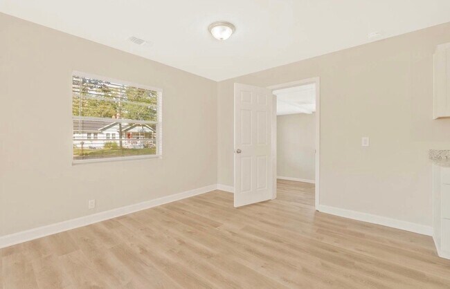 Foto del edificio - 1632 Scotland Ave