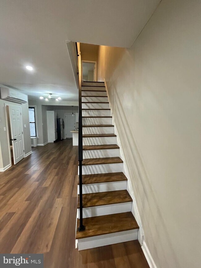 1529 S Patton St, Philadelphia, PA 19146 Townhome Rentals in