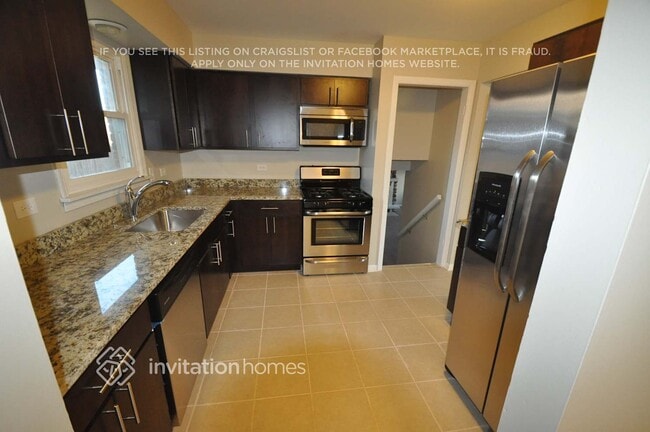 Building Photo - 17342 Oriole Ave