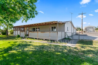 Building Photo - 146 Hammett Hill Rd