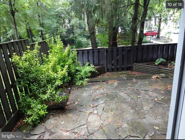 Building Photo - 2172 Cartwright Pl