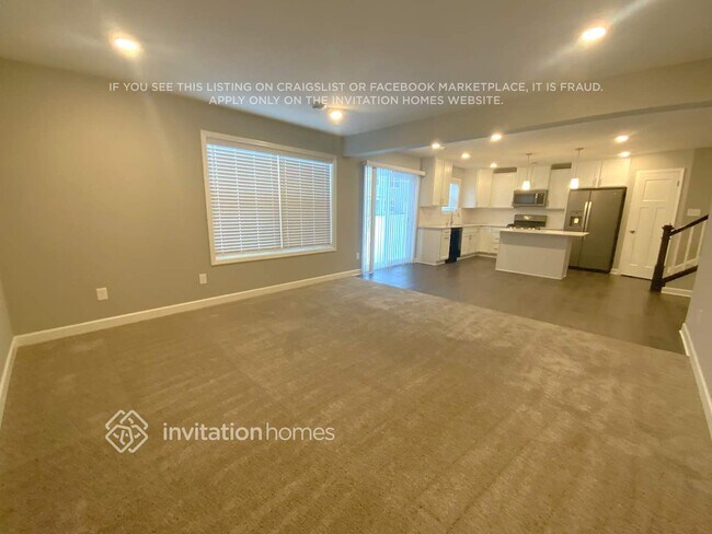 Building Photo - 1261 Upper 143rd Ct E