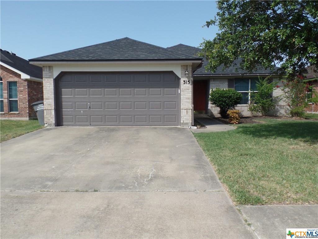 315 Riata, Victoria, TX 77901 House for Rent in Victoria, TX