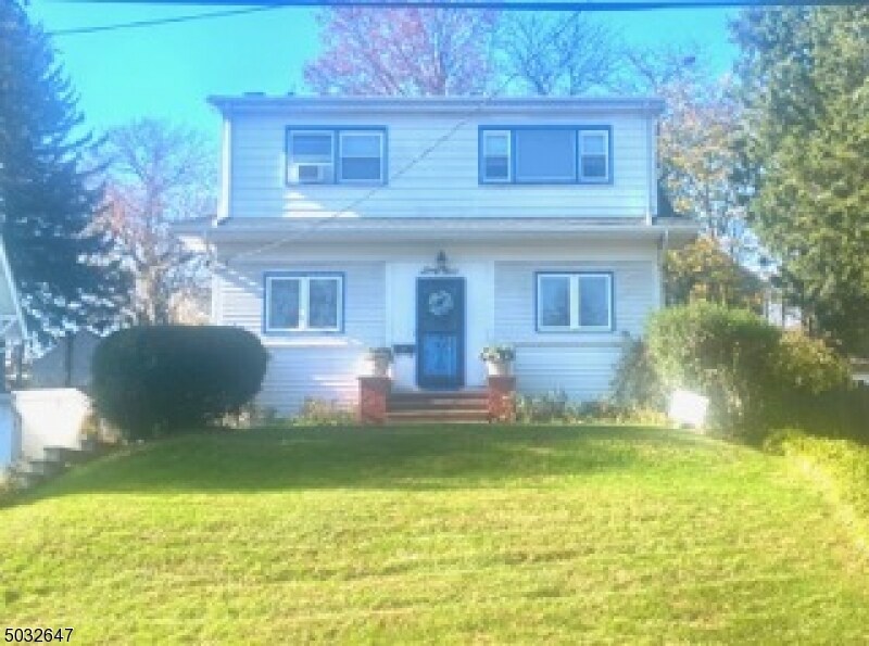Primary Photo - 69 Boyden Ave