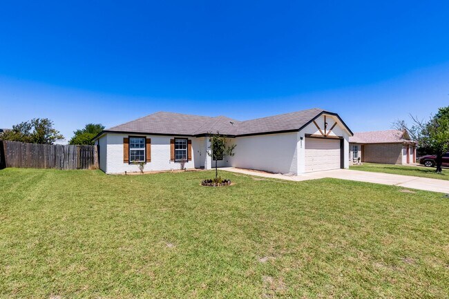 Building Photo - 4501 Jake Spoon Dr