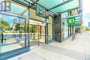 Photo du bâtiment - 251-1251 Jarvis St