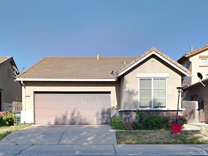 7497 Sun Castle Ln, Sacramento, CA 95823 House Rental in Sacramento