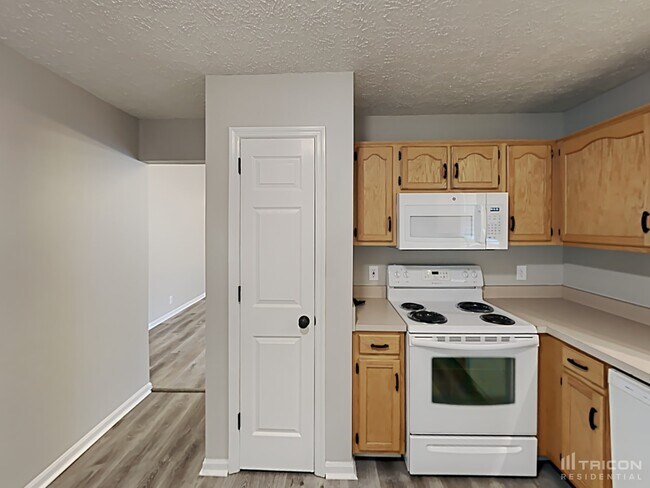 Building Photo - 911 Celeste Ct