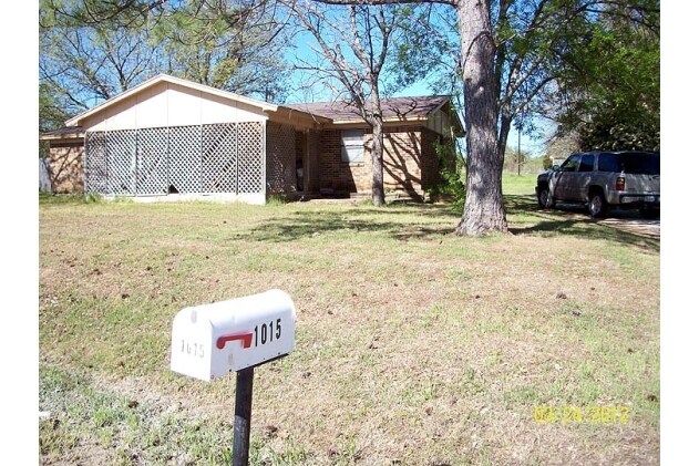 Singles weatherford