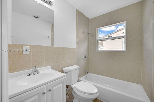 Building Photo - 299 NW 43rd St