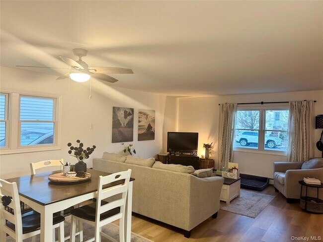 Foto del edificio - 542 E Pine St