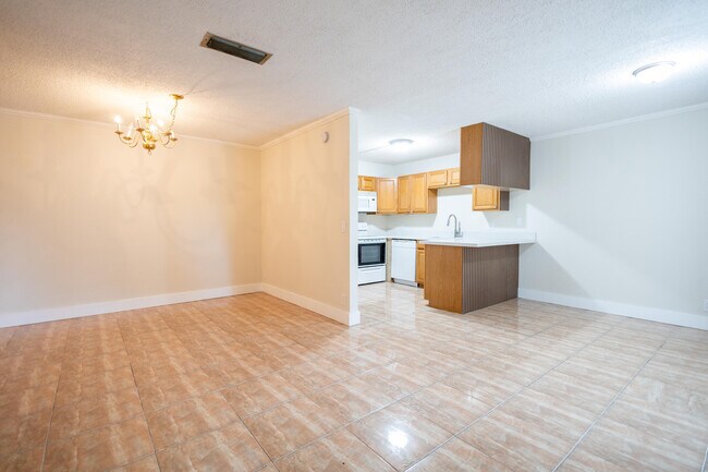 Foto del edificio - 317 Woodland Rd