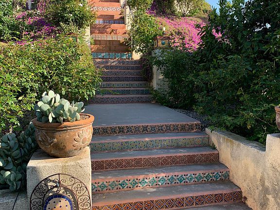 Building Photo - 2765 Dark Canyon Rd