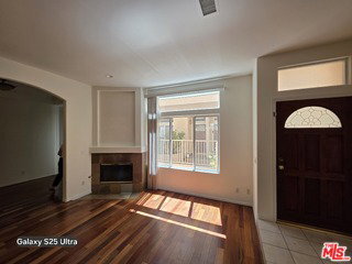 Foto del edificio - 5242 Vesper Ave