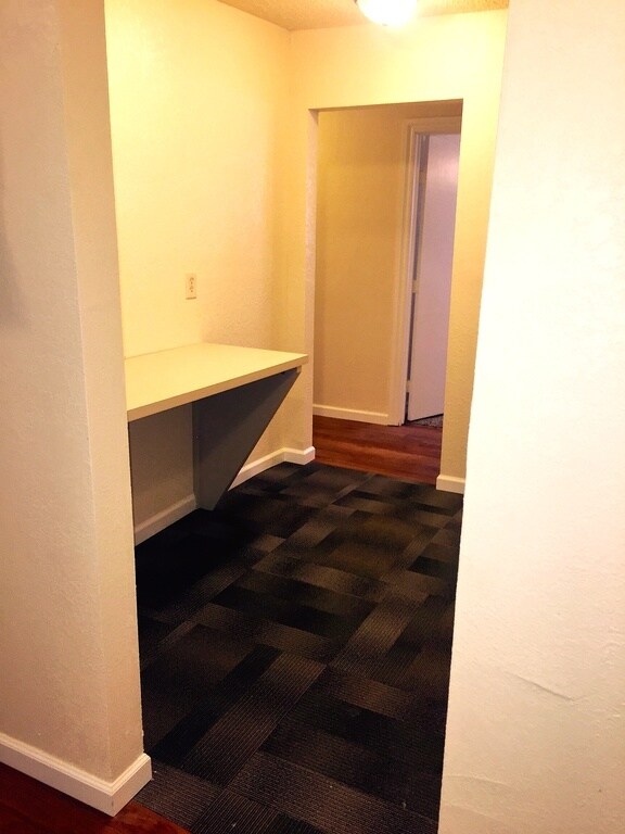 Foto del edificio - 632 NE 6th St