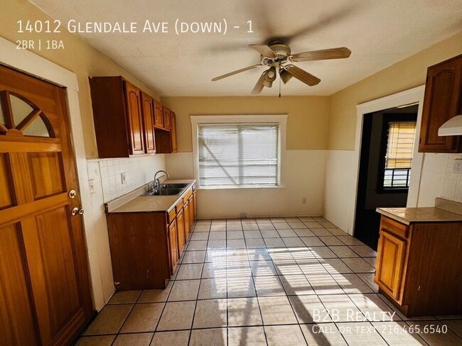 Building Photo - 14012 Glendale Ave