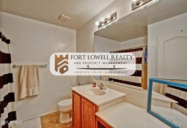 Building Photo - 8169 W Groom Creek Rd