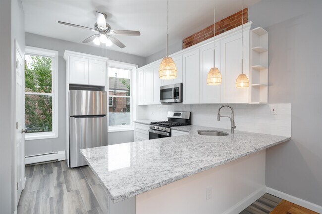 Foto del edificio - 282 Whiton St