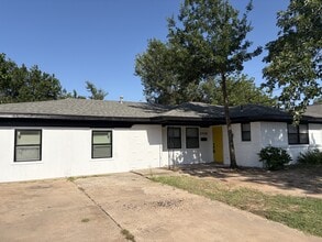 Building Photo - 5924 N College St