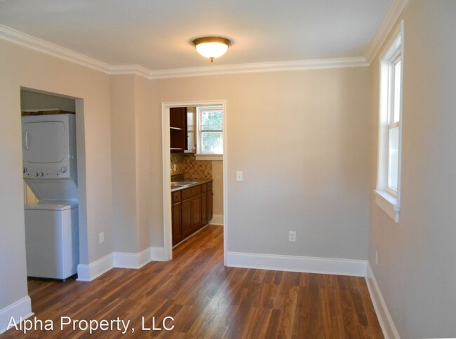Building Photo - 2 br, 1 bath House - 19 Ridgeway Drive