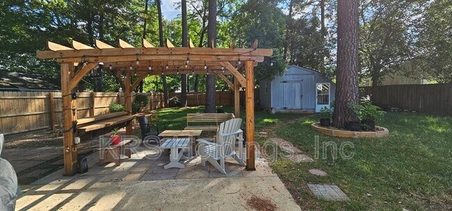 Foto del edificio - 4712 Thresher Ct