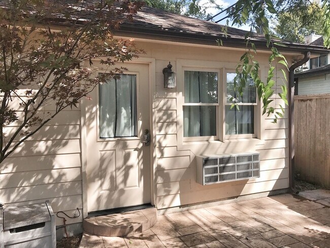 Building Photo - 5342 Monticello Ave