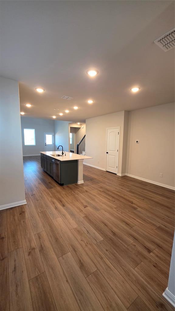 Building Photo - 221 Travis Ln