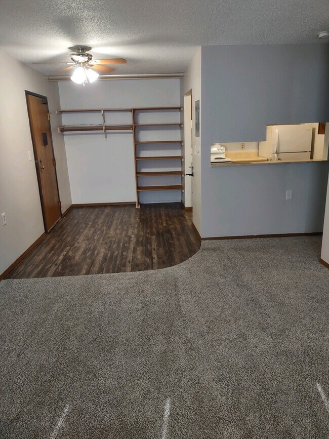 Foto del edificio - Kee Valley Apartments