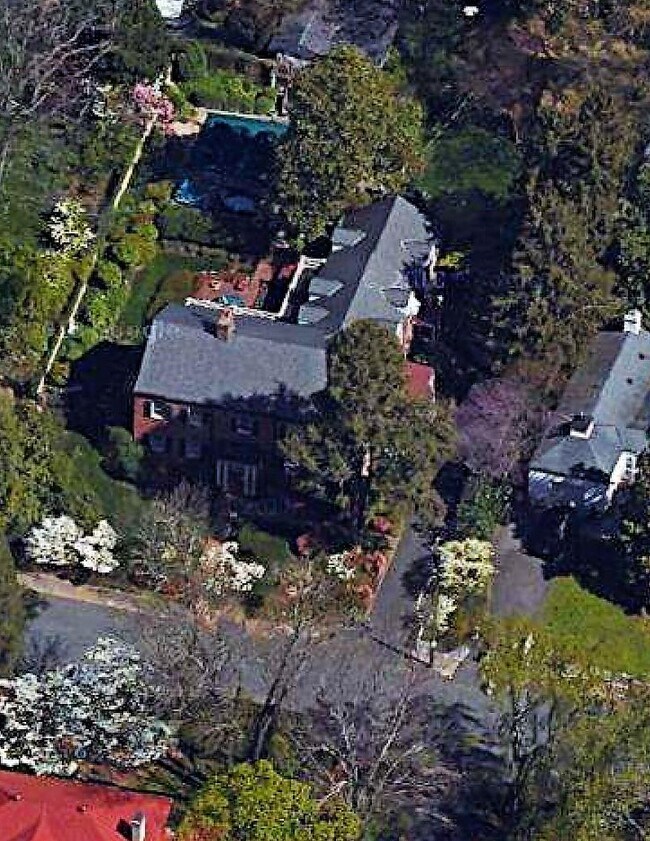 Aerial View (Driveway Side) - 1931 Thomson Rd