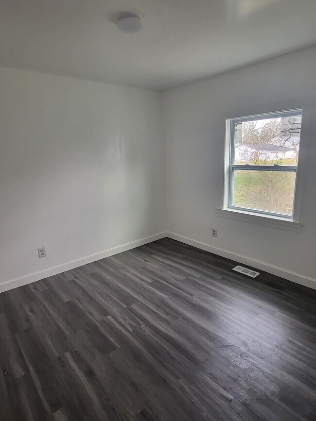Dormitorio 2 - 108 Jones St