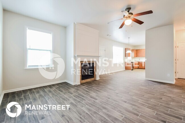 Foto del edificio - 8904 Crestview Cir