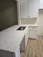 Building Photo - 2726 Heathrow Dr