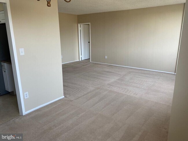 Foto del edificio - 5500 Holmes Run Pkwy